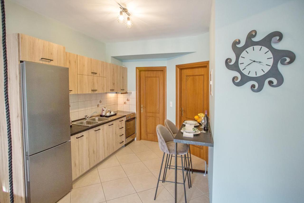 Joy Cozy Apartment Nea Iraklitsa Экстерьер фото